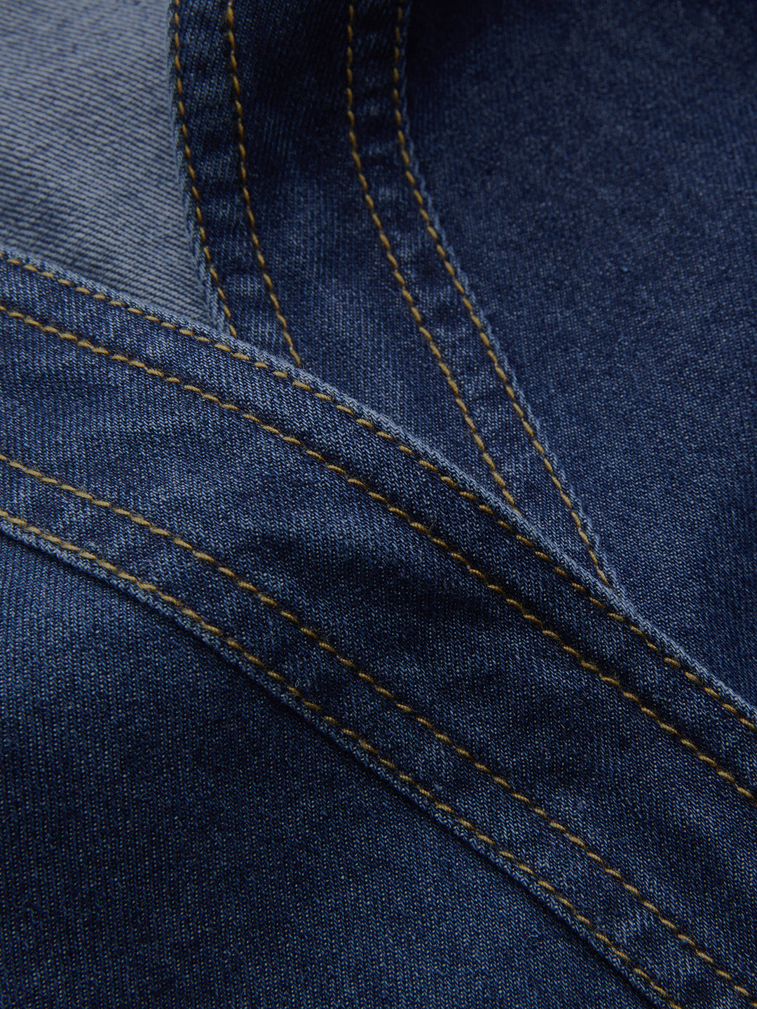 Ærmeløs jumpsuit med V-hals i denim