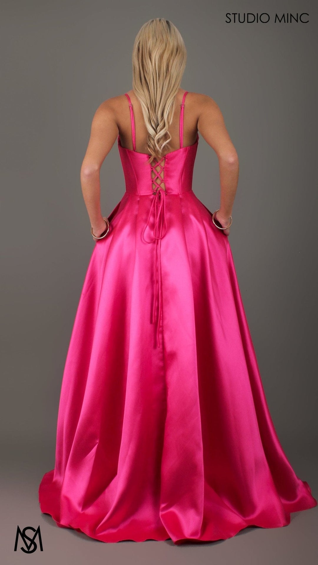 Capri - Hot Pink Formelkjole, satin stropløs korset med snørebånd, lommer, benslids