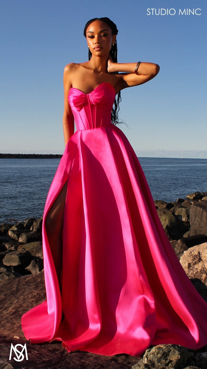 Capri - Hot Pink Formelkjole, satin stropløs korset med snørebånd, lommer, benslids
