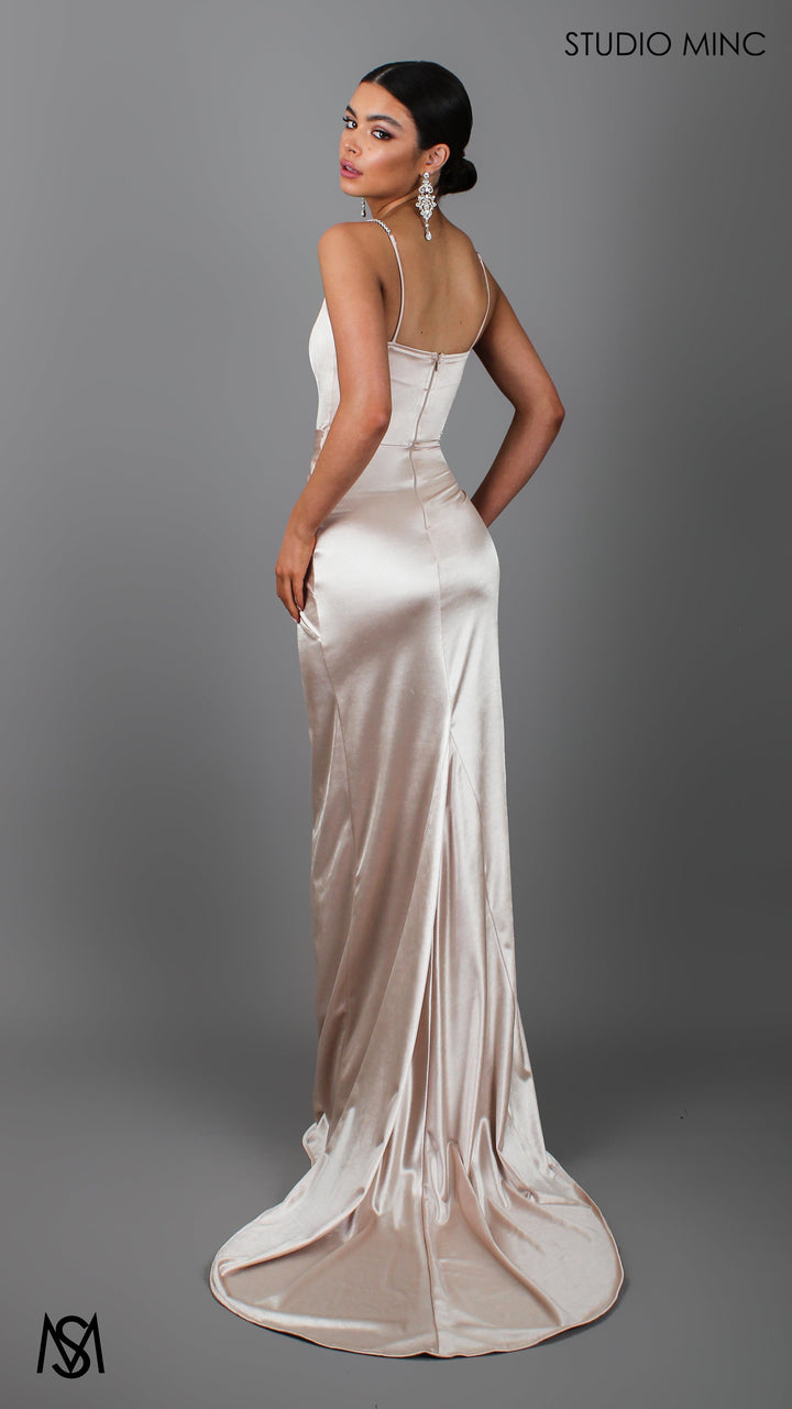 Crave - Champagnefarvet Satin Korset Formelkjole med Benslids