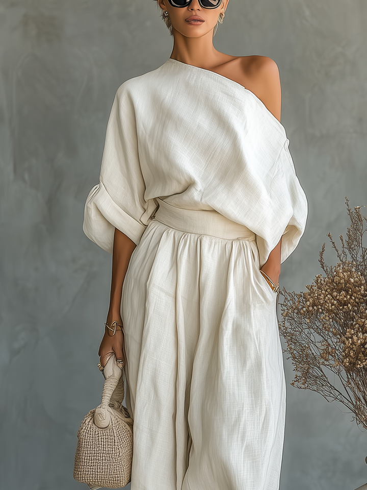 Damesæt med off-shoulder hør, løstsiddende casual top og tilspidsede bukser i off-white MDA2770K8T