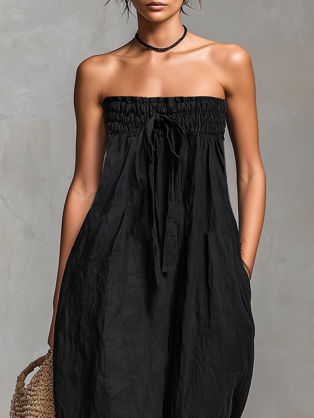 Elegant jumpsuit til kvinder | Stropløs design med sløjfedetaljer | Ubesværet sommerstil