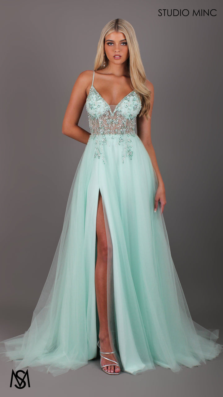 Lila - Mintgrøn formel kjole | Transparent tylkjole med perler og blomsterprint, V-hals